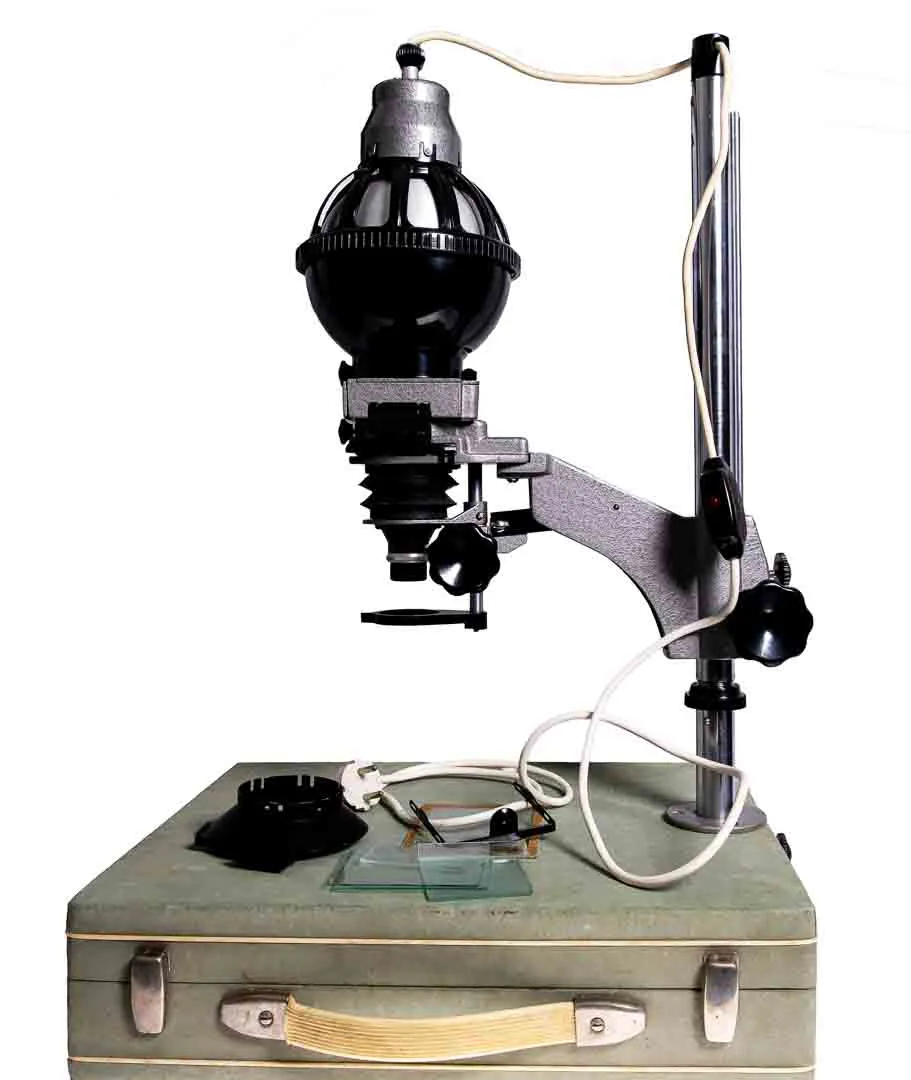 UPA-5M Vergrößerungsgerät (UdSSR) / analoge Schwarz-Weiß-Fotografie - Bild 1