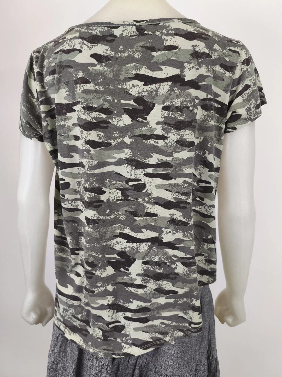 Colours of the world, Damenshirt, Gr. L/XL – Bild 4