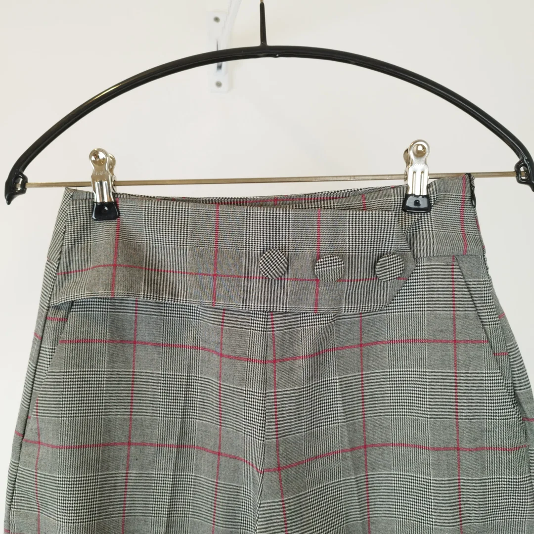 Bemusterte Zara Basic Hosen - Gr. XS - Mischfaser – Bild 2