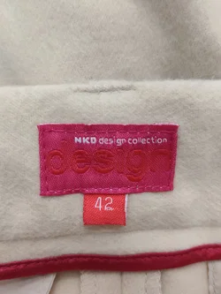 Damen-Shorts Beige Größe 42 Mit Gürtel | Casual-Klassiker – Vorschau 3