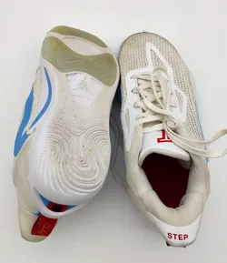 Air Jordan Basketballschuhe Herren - Gr. 40 - Bild 3