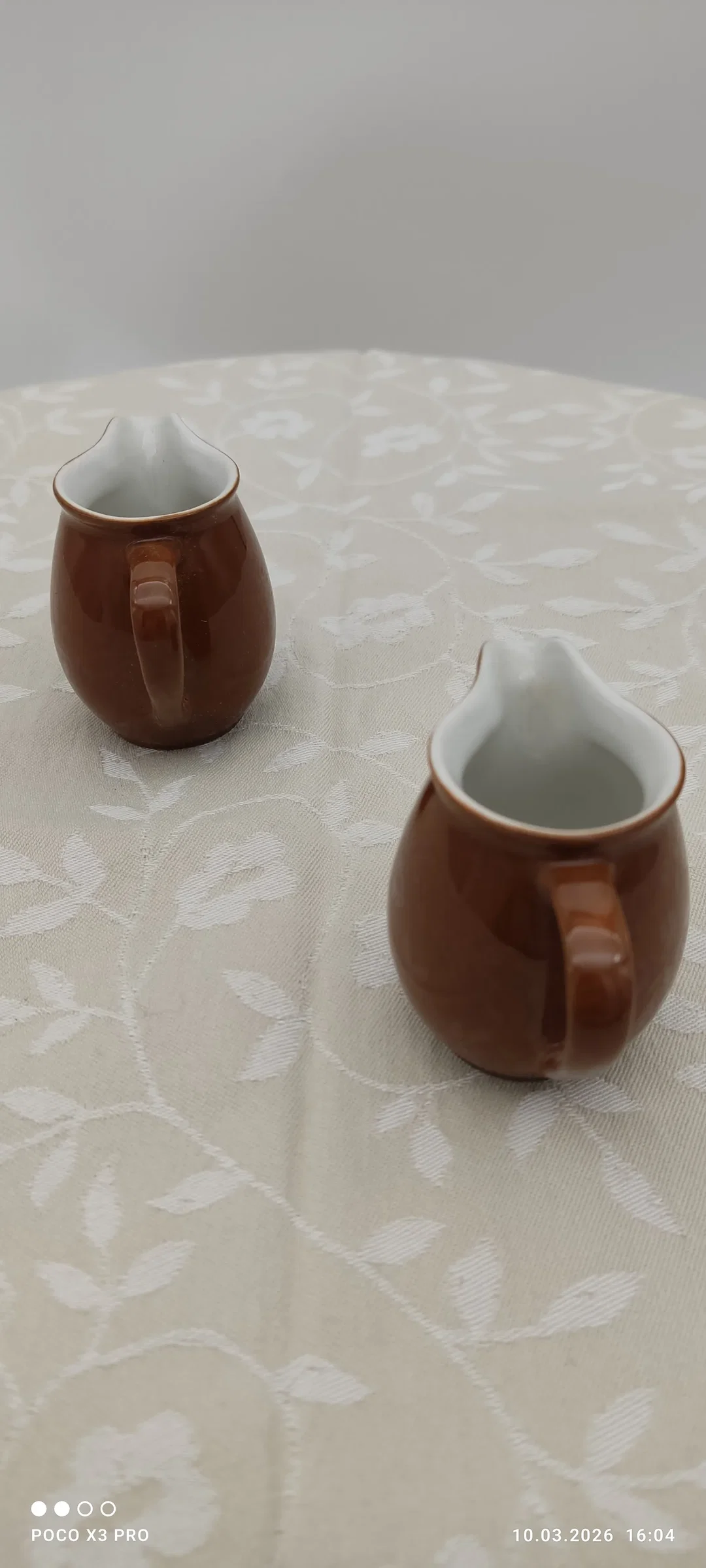 Sahnekännchen Lilien Porzellan Braun | Vintage-Schatz – Bild 4