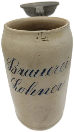 Bierkrug Brauerei Lohmer Steinzeug, Geprägter Zinndeckel 1 L  | Mit Charakterspur – Vorschau 5