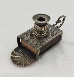 Vintage Kerzen- und Streichholzschachtelhalter - Bild 2