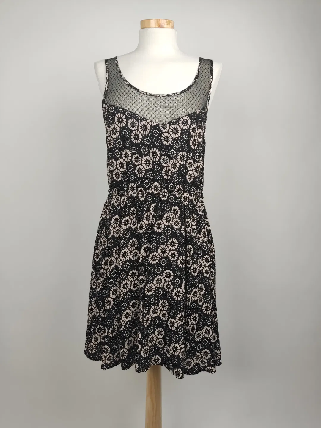 Review Damensommerkleid midi geblümt- M/ 38 - Bild 1