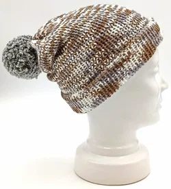 Handgestrickte Pudelmütze