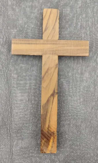 kleines Wandkreuz aus Olivenholz - Bild 1