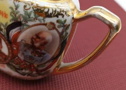 Porzellan-Kaffeekanne mit Servierplatte | Patinierter Charme - Bild 7