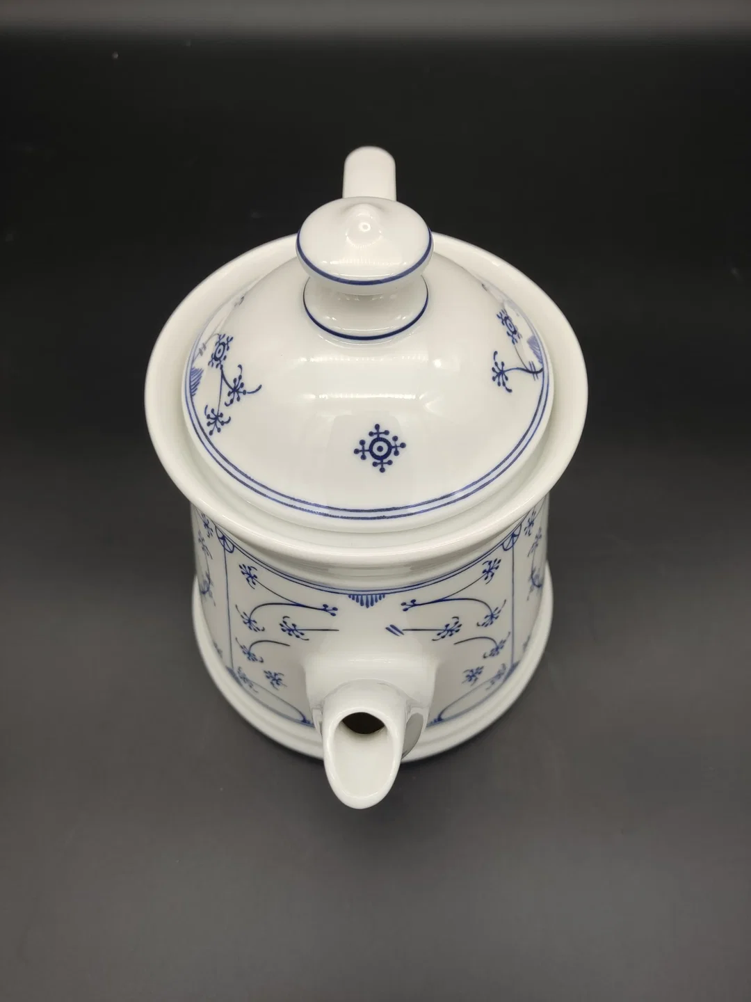 9 teiliges Service / Form Marienbad Ingres Weiss / Indisch Blau / Strohblume  – Bild 3
