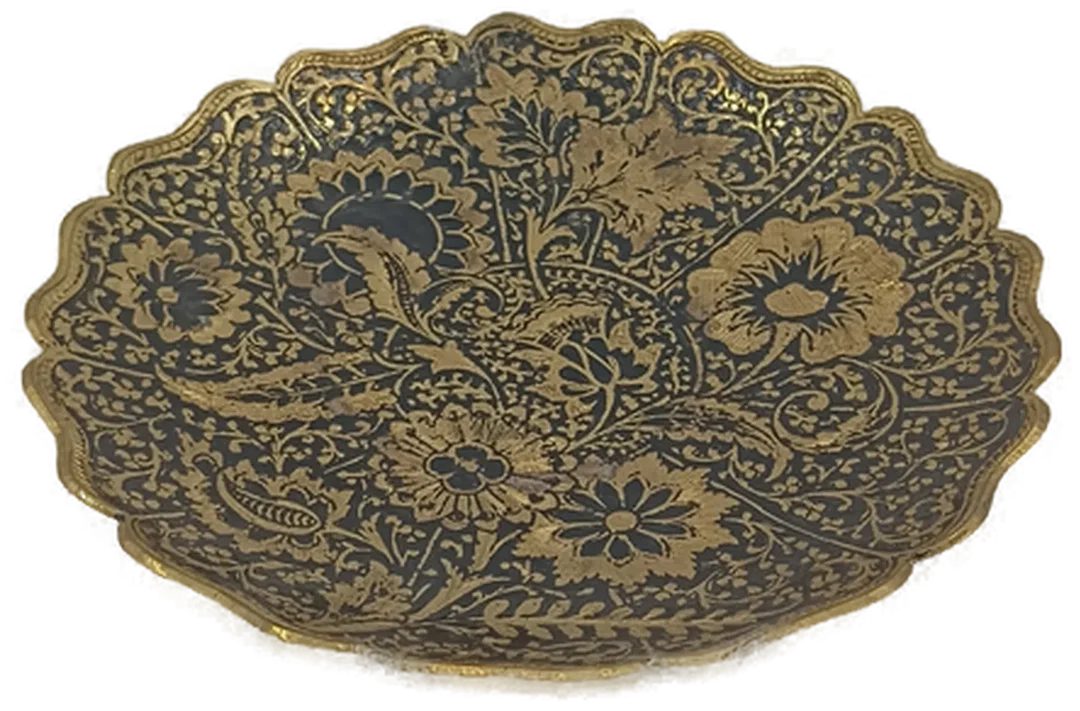 Vintage Messing-Teller mit floralem Gravur-Design – Bild 1