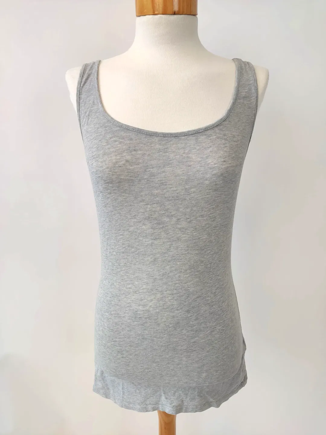 H&M Basic, Damen Top grau - Gr. S/ EUR 36 - Bild 4