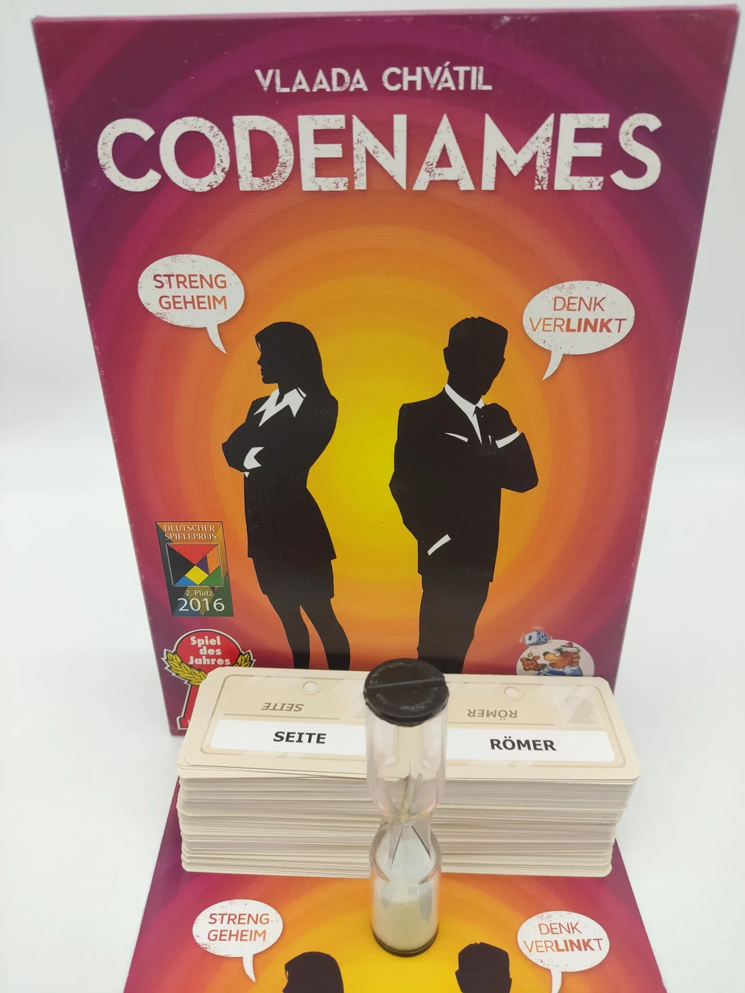 Brettspiel Codenames, 2–8 Spieler, ab 10 | Spiel des Jahres 2016 – Bild 3