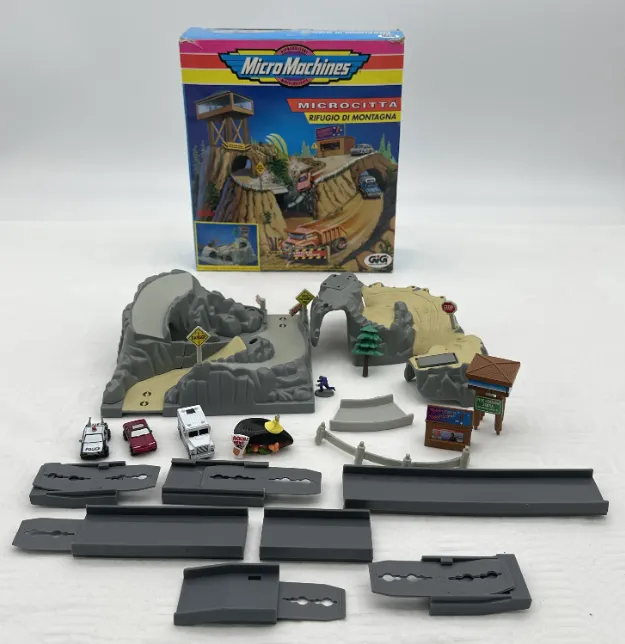 Micro Machines - Microcitta Rifugio di Montagna – Bild 1