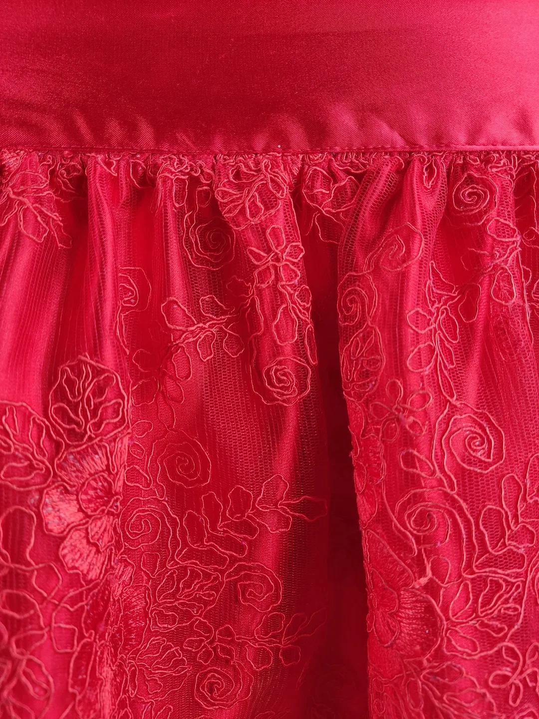 Engel Dirndl Damendirndl rot/weiß - M/38 – Bild 3