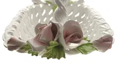 Porzellan Blumenkorb mit Rosen | Handarbeit | Made in Italy | ca. 30 x 27 cm - Bild 2