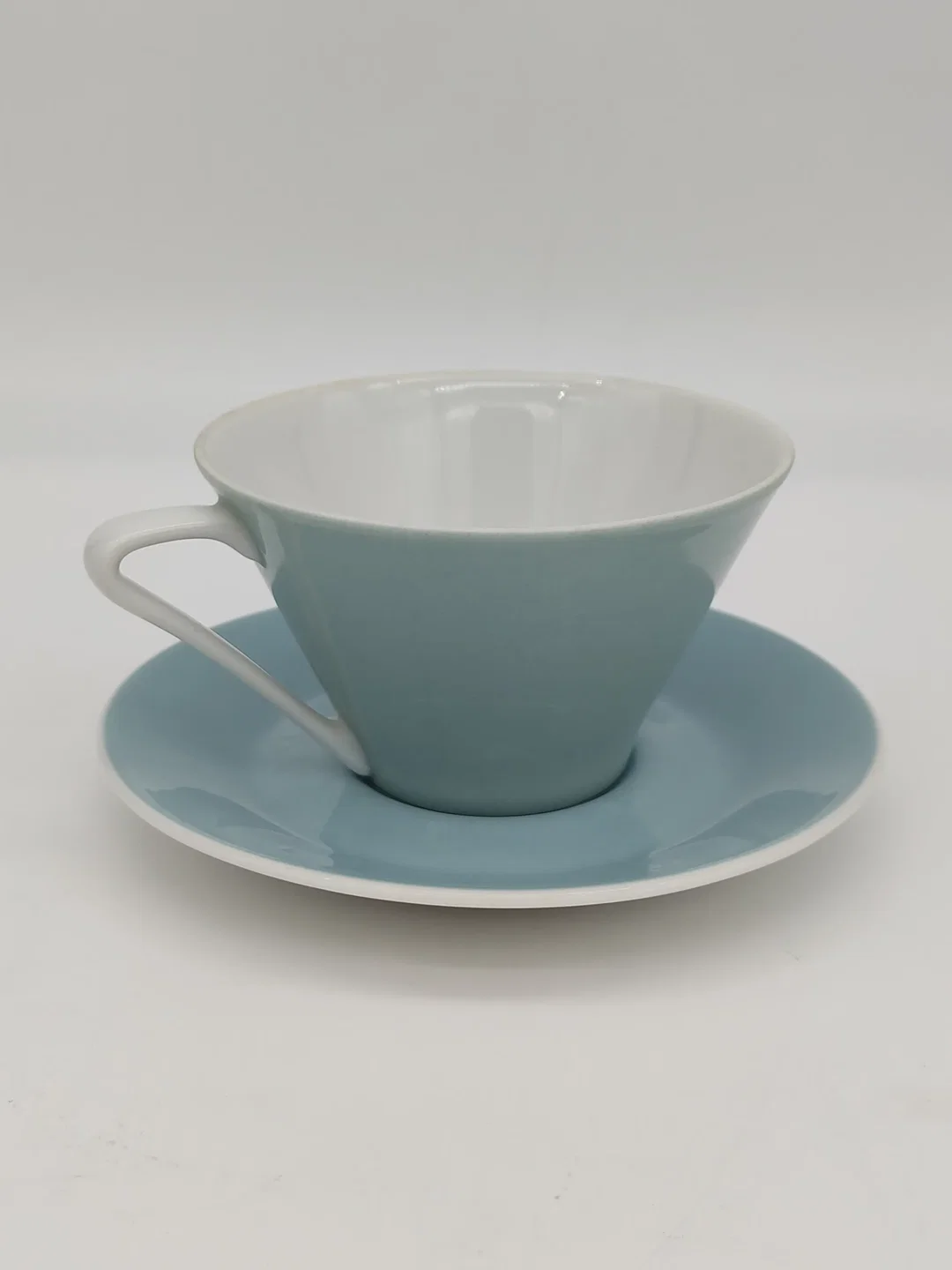 Lilienporzellan Kaffeetasse DAISY 18 - graublau – Bild 2