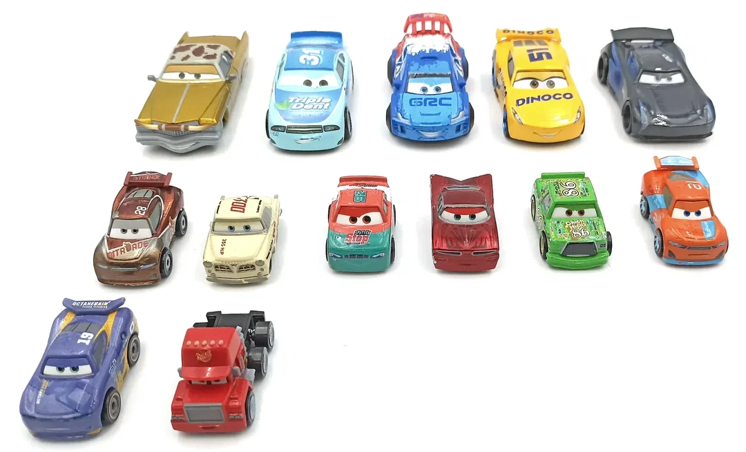 Mattel 13 Stück Spielzeugautos – Disney Pixar Cars Sammlung – Bild 2