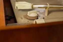 Vintage Hornyphon Musikmeister Röhrenradio mit Philips Plattenspieler - Bild 6