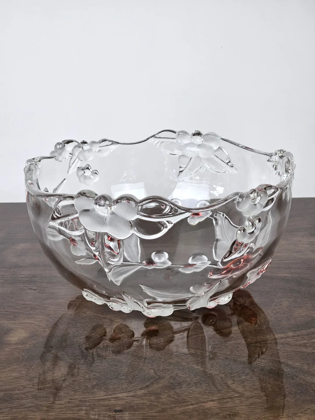Glasschüssel mit floralen Akzenten - Durchmesser ca. 19 cm  – Bild 2