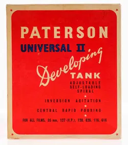 Vintage: Paterson Universal Developing Tank Model II mit Spule & Originalkarton - Bild 3