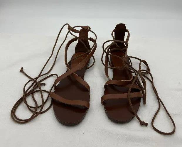 Escada Schnürsandalen aus Leder – Bild 1