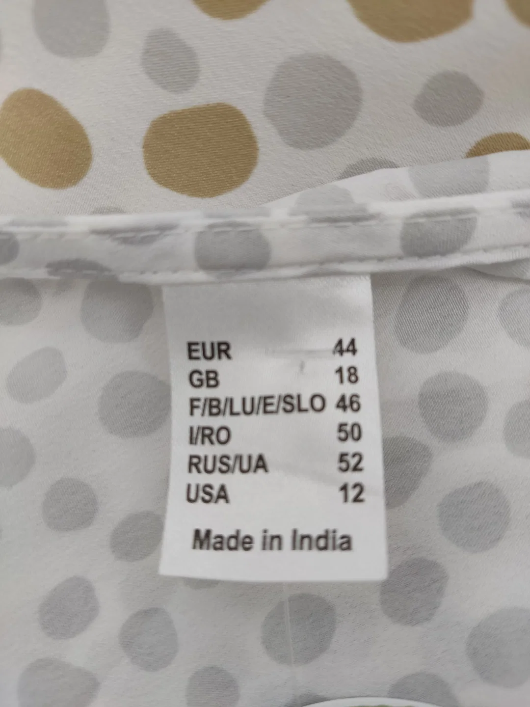 Damenbluse Sonstige Polyester Gr.44 | Einmaliges Unikat – Bild 3