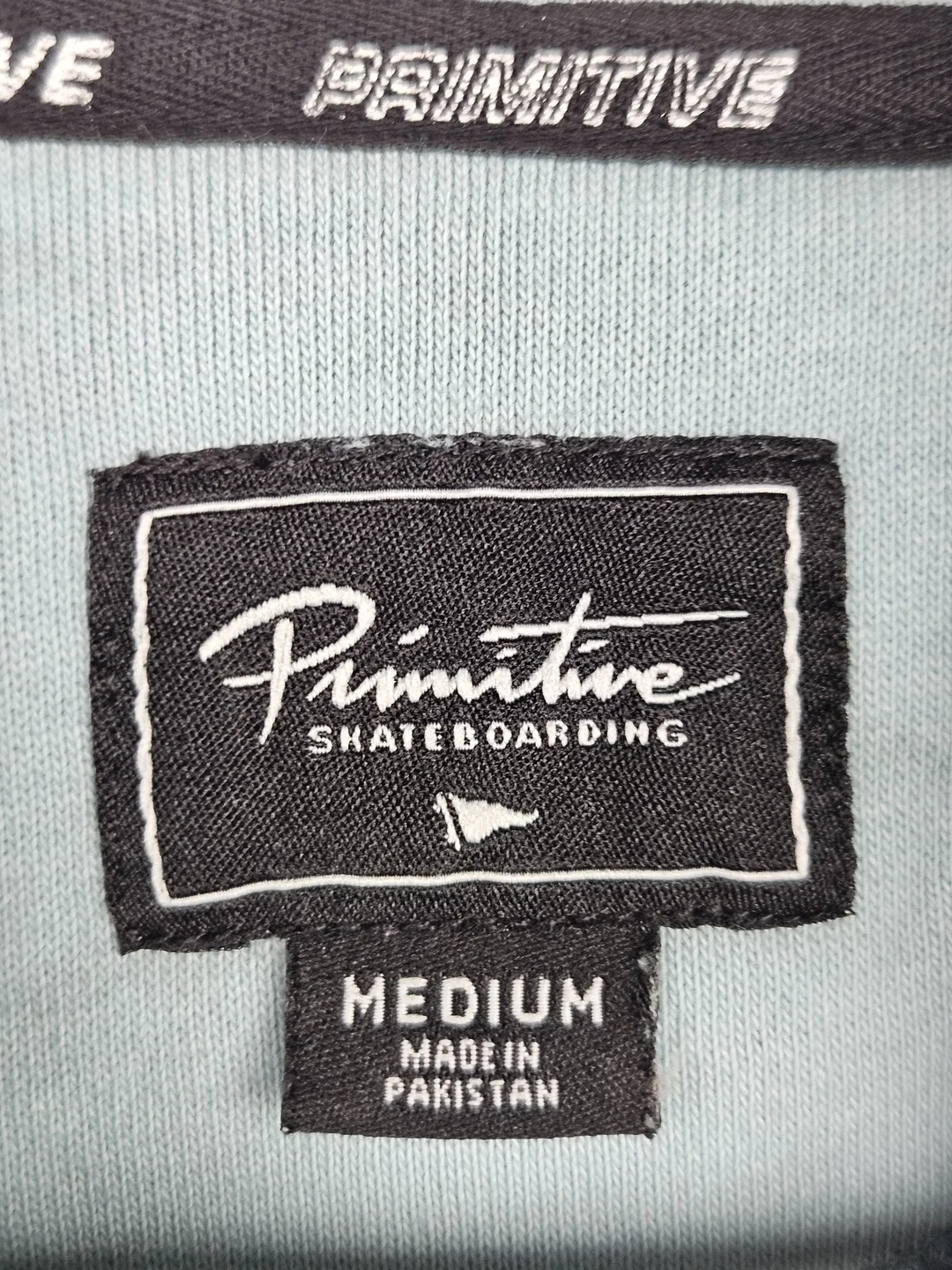Primitive Skateboarding Herren Hoodie, blau/grün - Gr. M – Bild 4