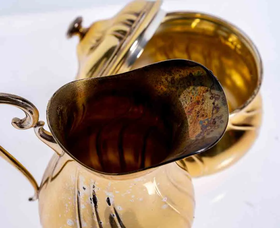 Teekanne orientalisch aus Metall im Gold-Look mit Milchkänchen und Zuckerdose – Bild 5