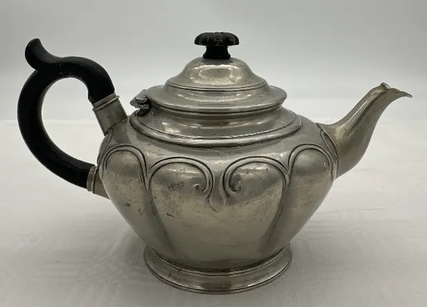 Antike Teekanne - Bild 1