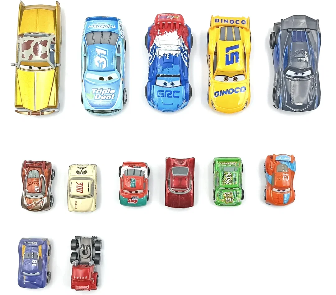 Mattel 13 Stück Spielzeugautos – Disney Pixar Cars Sammlung – Bild 3