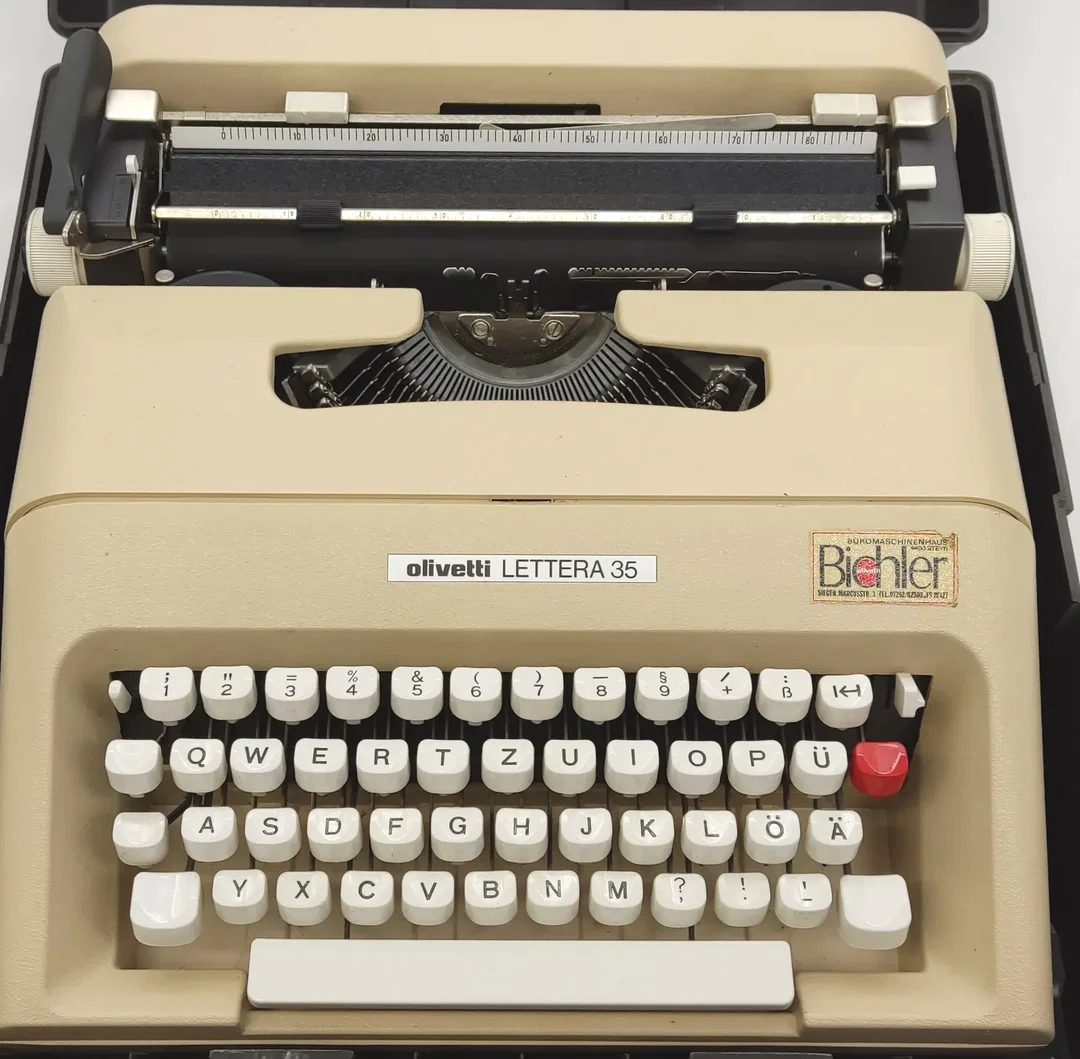 Olivetti Lettera 35 Schreibmaschine im Hartplastikkoffer – Bild 2