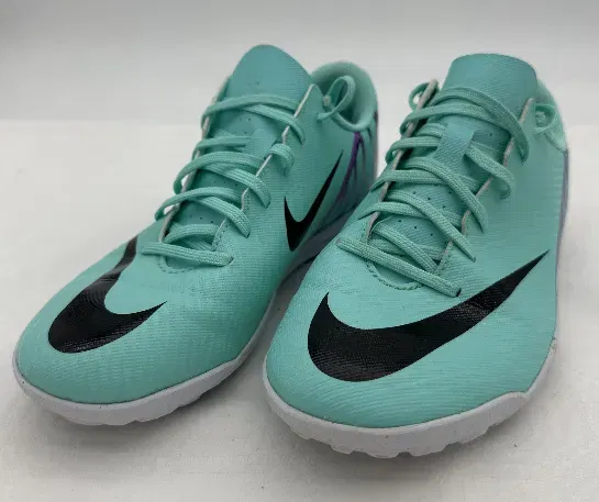 Nike - Kinderschuhe Gr. 37,5 - Bild 1