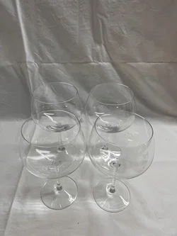 Set mit hochwertigen Bordeauxgläsern (4 Stk.) - Bild 3