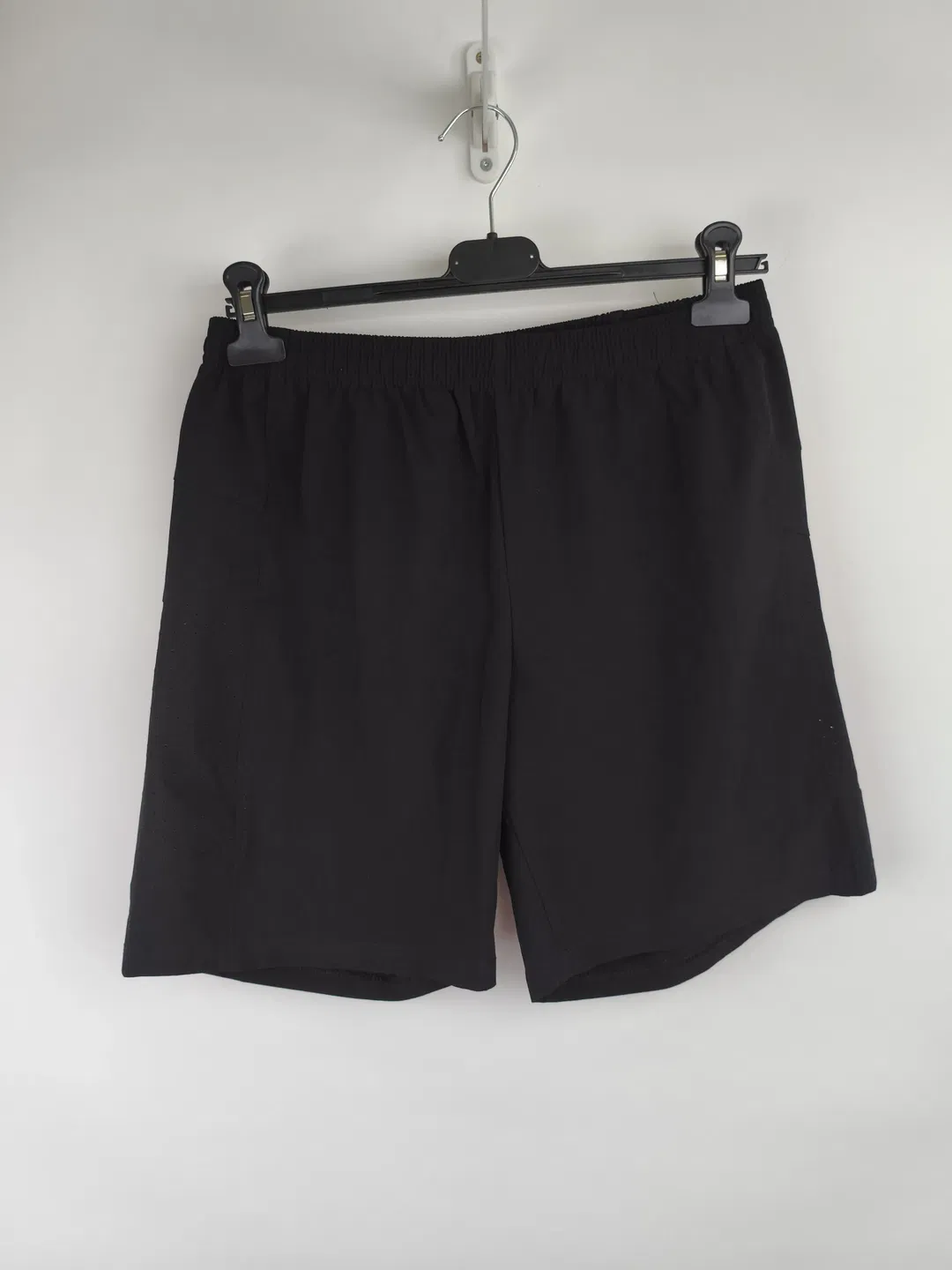 Herren Sporthose Gr. M schwarz kurz - Bild 4