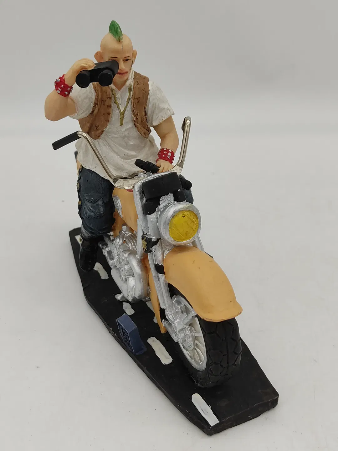 Bikerfigur 16cm hoch - Bild 4