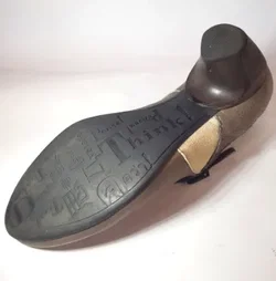 Think! Damen Riemchen Pumps, taupe/creme - Gr. 38,5 - Bild 6