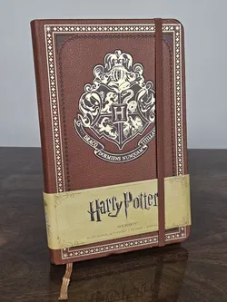 Harry Potter Hogwarts Hardcover Ruled Journal (Notizbuch)- Warner Bros. Consumer Products Inc. - Bild 1