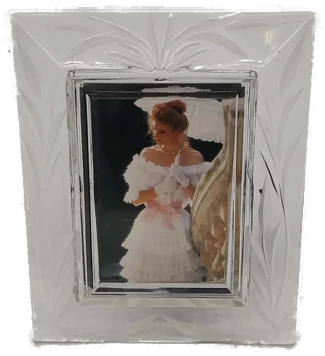 Vintage Kristallbilderrahmen mit geätzten Blätternmuster, Glas-Schreibtisch-Bilderrahmen – Bild 3