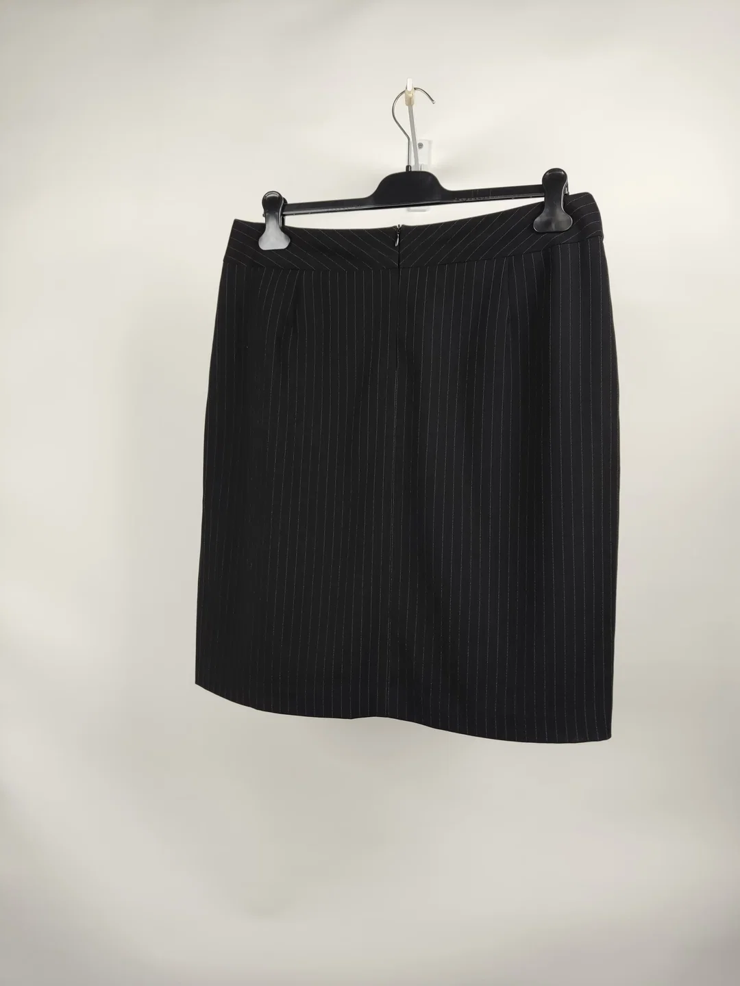 Yfa Collection Damenrock Midi schwarz-weißer Nadelstreif - XXL/44 – Bild 2