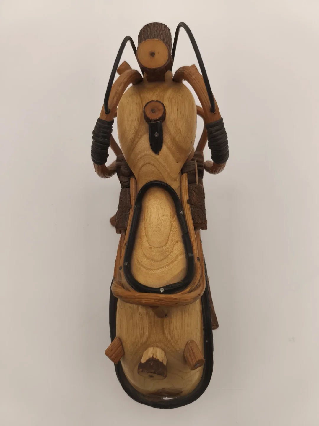 Motorrad aus Holz - handgearbeitet – Bild 2
