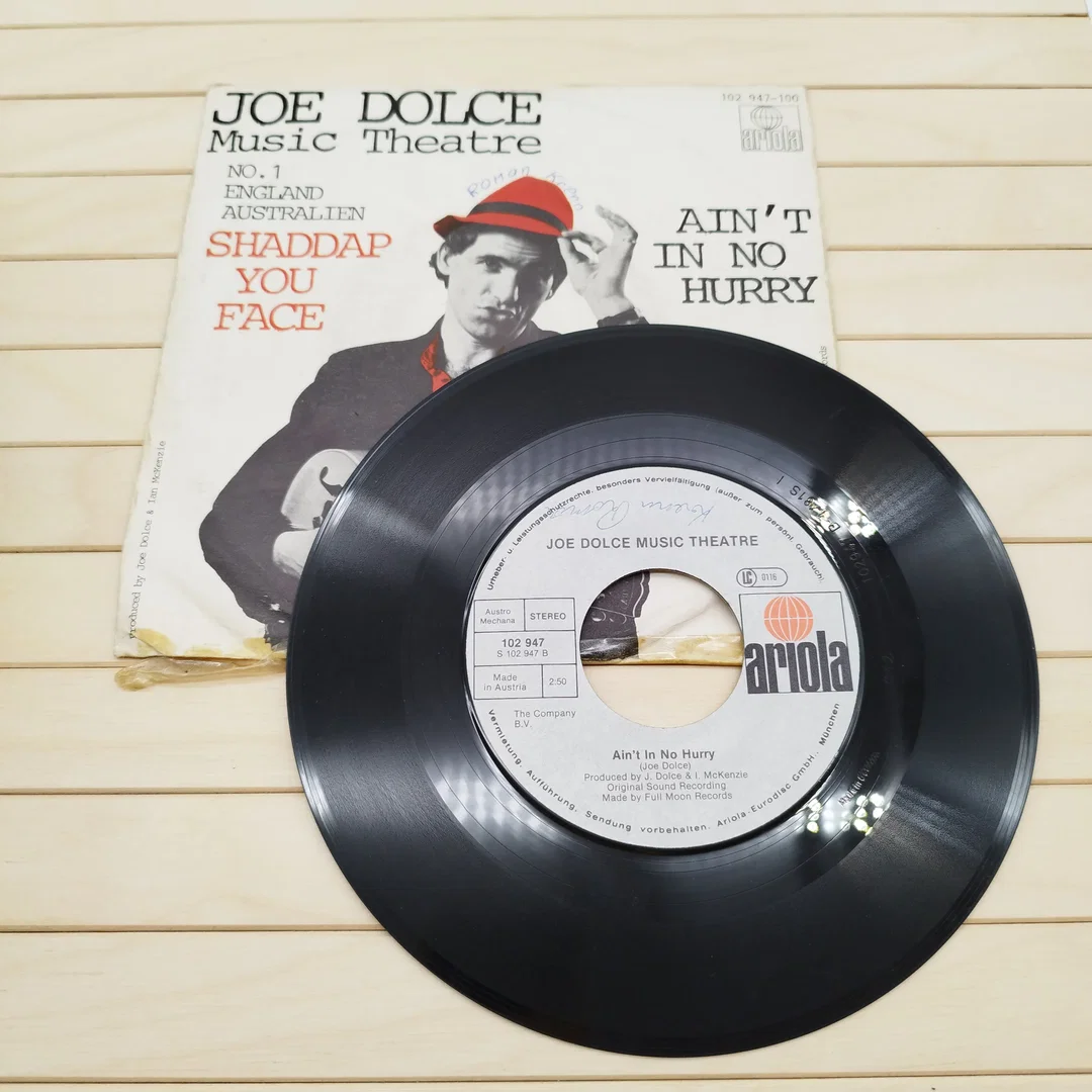 Joe Dolce Music Theatre, Shaddap you face, Vinyl Single  – Bild 2