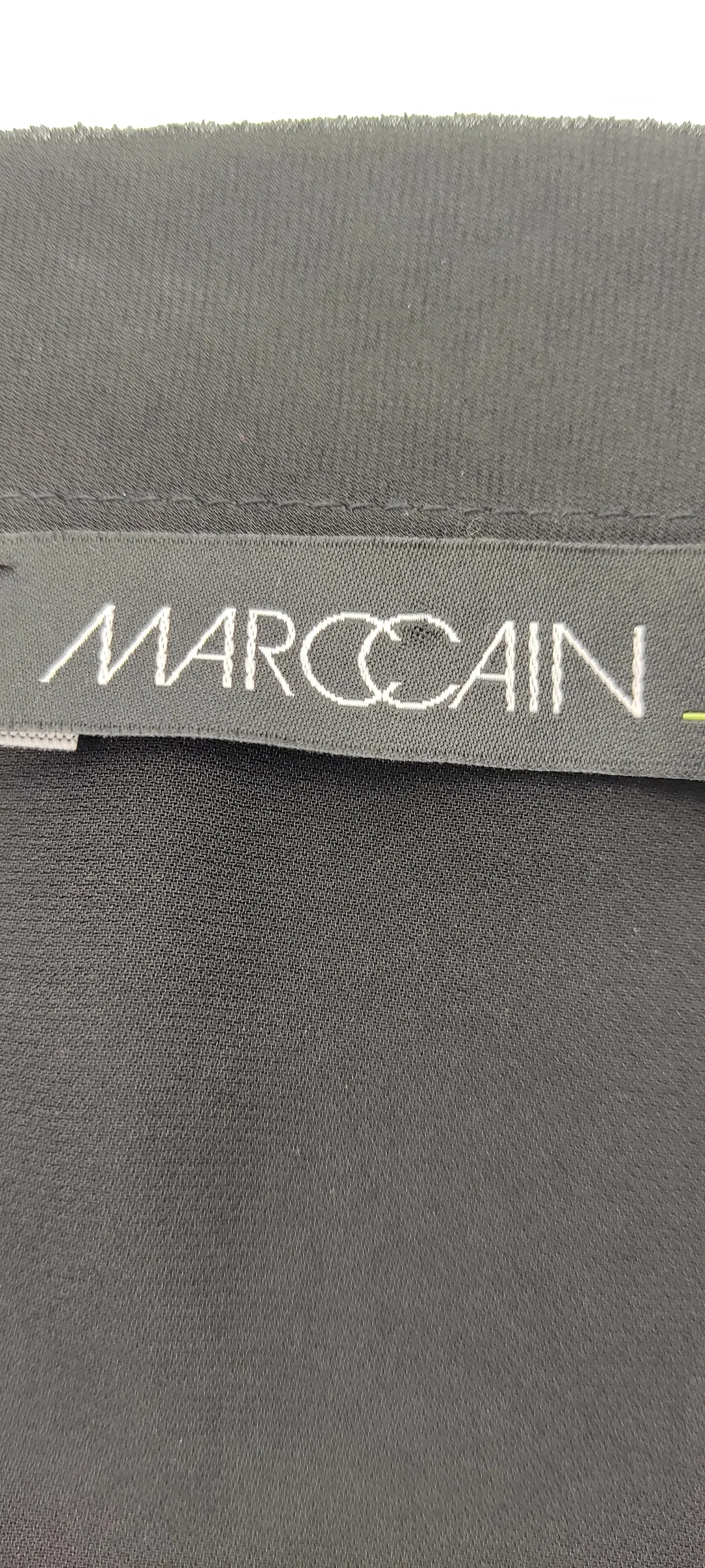 Marc Cain Bluse V-Ausschnitt Unifarben | Wie Neu – Bild 7