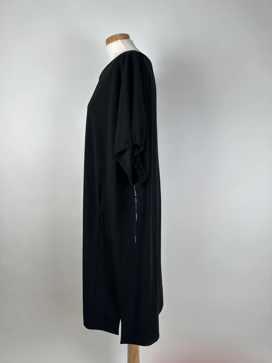 Marc Cain - Damenkleid Gr. 46 – Bild 2
