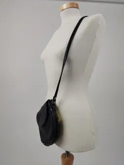 Rinaldo Damenhandtasche Magnetdrücker - Bild 2