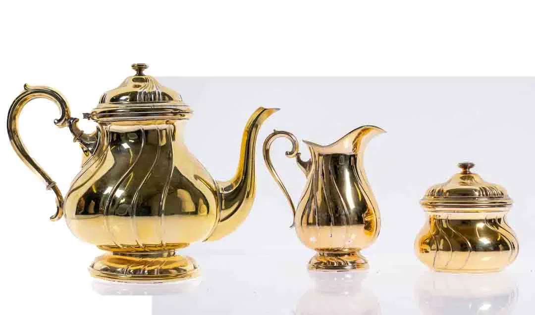 Teekanne orientalisch aus Metall im Gold-Look mit Milchkänchen und Zuckerdose - Bild 4