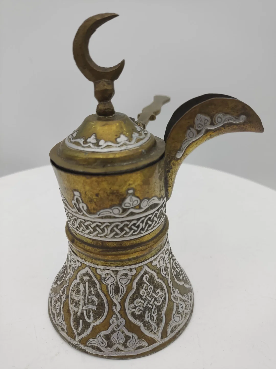 Islamische Messing Dallah Kaffekanne mit arabischer Kalligraphie | Orientalischer Schatz – Bild 2