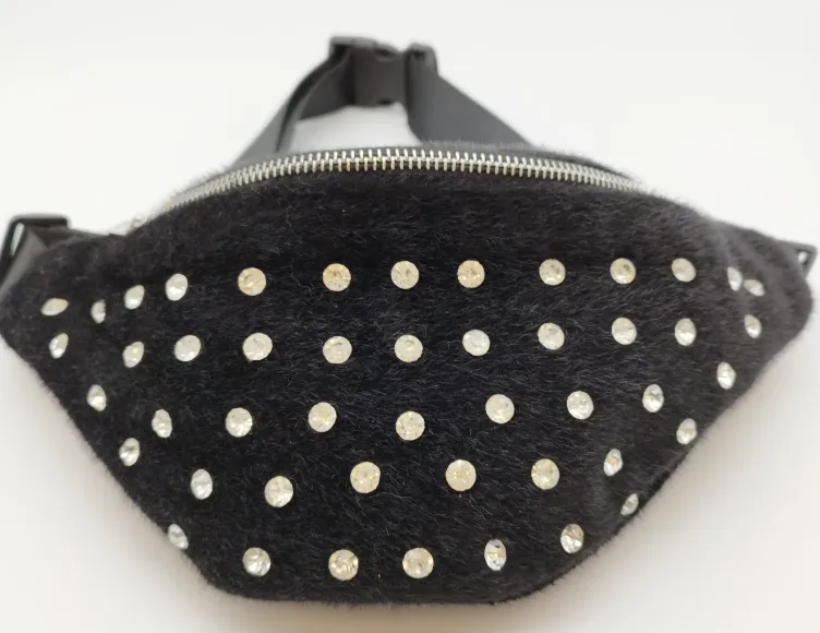 Bauchtasche Schwarz Felloptik mit Strass | Einmaliges Unikat – Bild 2