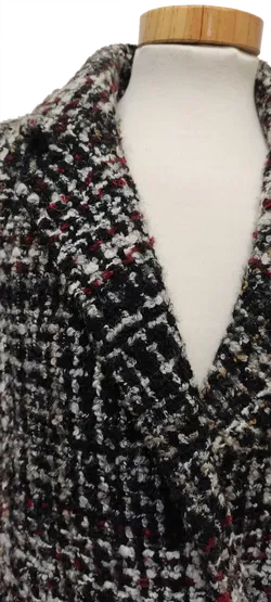 Esprit Damenmantel mit Wollanteil in schwarz-rot-weiß, Größe 44 - Bild 4