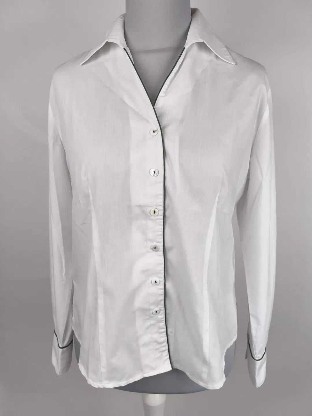 H. Moser Damenbluse weiß Gr. 40 Tracht - Bild 1