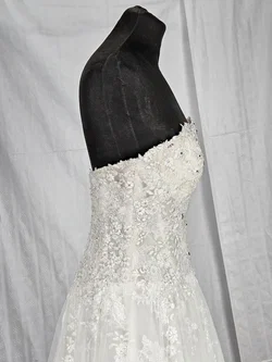 Hochzeitskleid - 10 - Sophia Tolli (Australien) - Gr. M - Bild 9